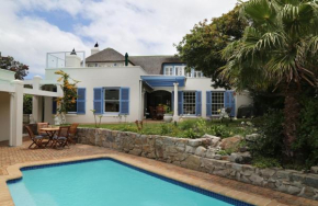 Balencay House